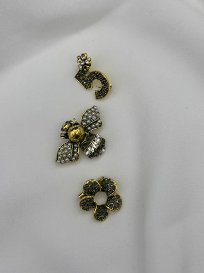 سنجاق سینه پک شماره 2