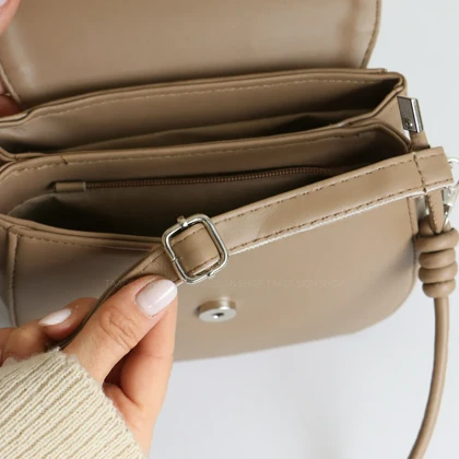 کیف زنانه دوشی مدل سامانتا