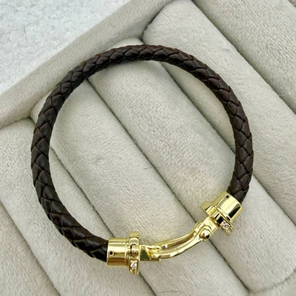 دستبند چرمی قهوه ای امگا