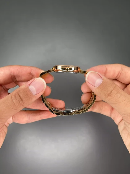 ساعت مچی سواروسکی صفحه طرحدار سفید رزگلد Swarovski