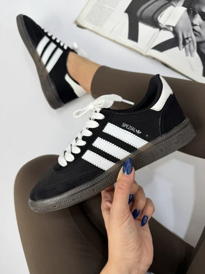 کتانی آدیداس اسپزیال 391