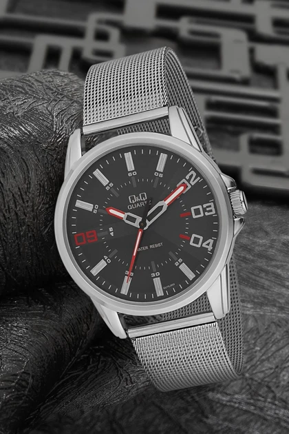 ساعت qandq qandq