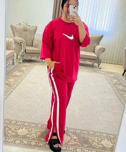 ست لباس دخترانه و زنانه نایک بغل چاک‌دار
