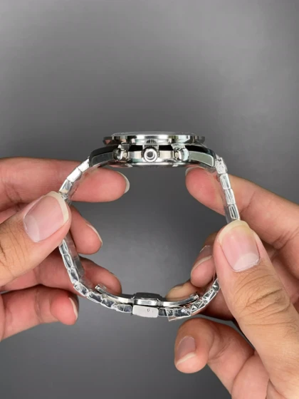 ساعت مچی امگا اسپیدمستر بند سیلور صفحه قرمز Omega Speadmaster