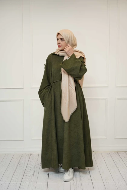 عبا پاپیونی مخمل کبریتی در رنگبندی