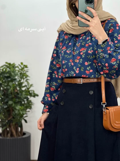 ست بلوز و دامن مخمل کبریتی طرحدار 3