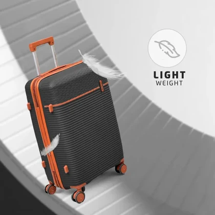 چمدان نشکن تیتان پلورا مدل TITANPLORA - TP6600L Universal Travelle سایز بزرگ