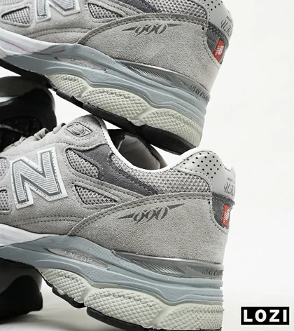 کفش کتانی سبز طوسی NEW BALANCE 990