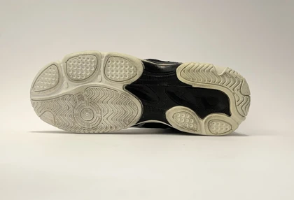 کفش ورزشی والیبالی اسیکس مشکی