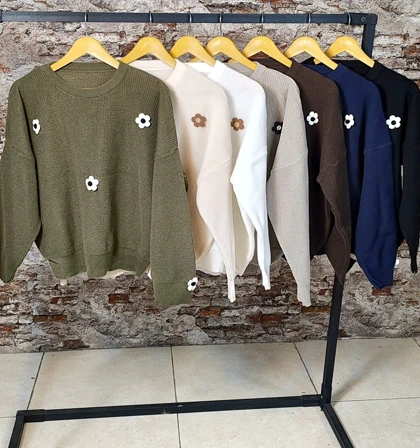 بلوز بافت گل‌دار مدل آلاله کد 40210