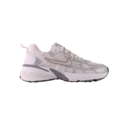 کتانی اسپرت نایک مدل V2k_سفید نقره ای کد 2114