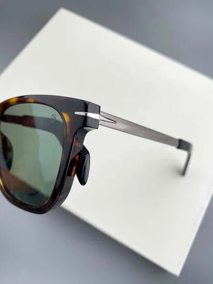 عینک آفتابی دیوید بکهام مدل DB7067