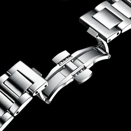 ساعت مچی مردانه امگا اورجینال سه موتور فعال رنگ ثابت شب نماOMEGA