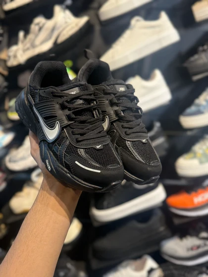 کتانی مردانه v2k مشکی تمام