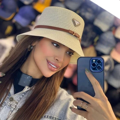 کلاه باکت ساحلی پرادا