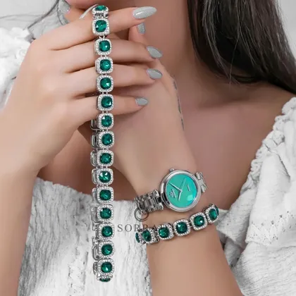 ساعت الگانس زنانه شیشه منشوری / ساده بند استیل رنگ سیلور صفحه سبز
