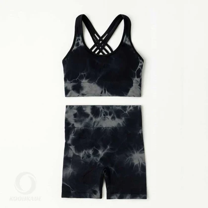 ست نیم‌تنه و شلوارک زنانه 5005