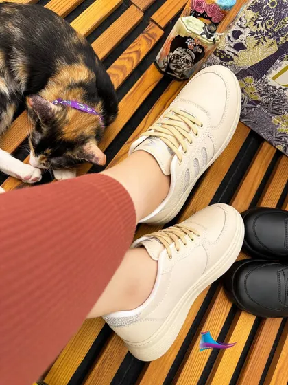 کتانی زنانه مدل ویکتوریا کد 33826