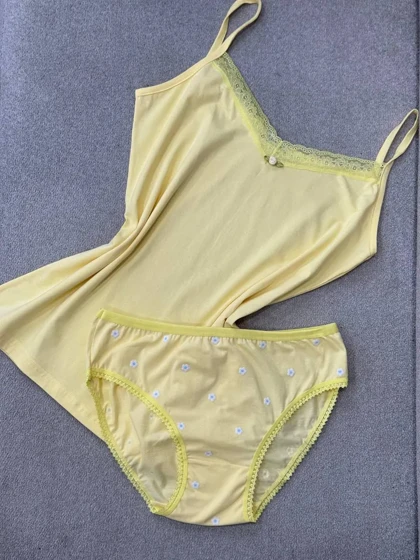 ست تاپ و شورتک زنانه بنیتا