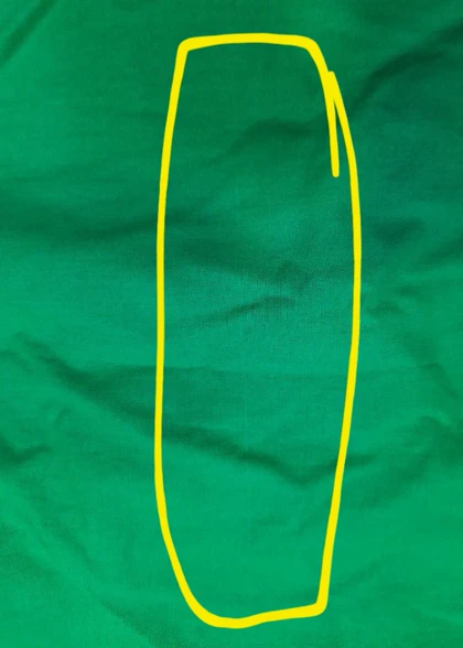 مانتو گیسو ( دارای ایراد جزئی )