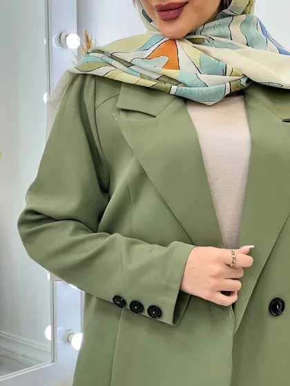 مانتو مازراتی دو دکمه بغل چاک