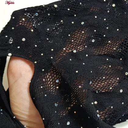 سرهمی فانتزی مشکی مدل نگین‌دار کد 4860-7182
