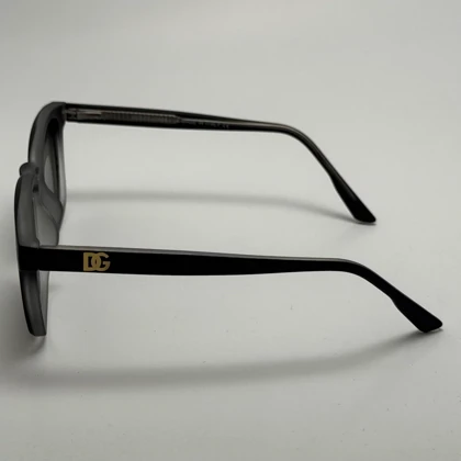عینک آفتابی پلاریزه دولچه گابانا DOLCE GABBANA دسته سیم کشی شده لولا فنر فریم مشکی مات عدسی سبز کد 7709