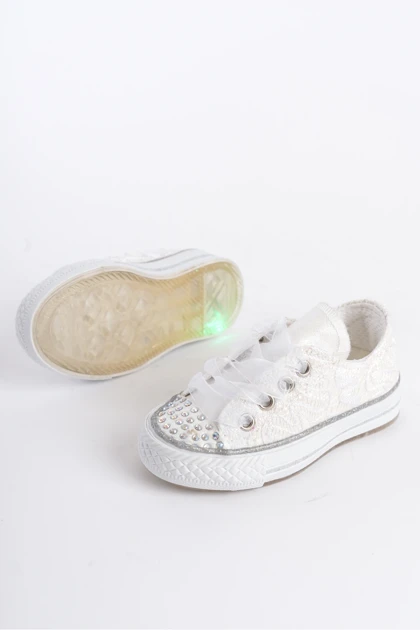 کتانی بچگانه pabrik