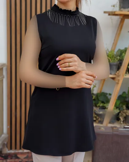 زیر مانتویی الیزه