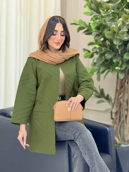 مانتو برش‌دار بغل چاک