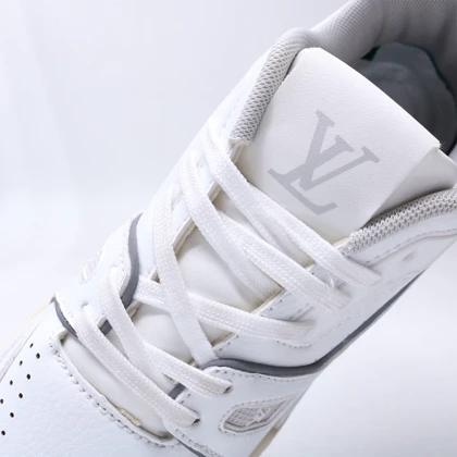 کتانی LOUIS VUILLTON کد 121506