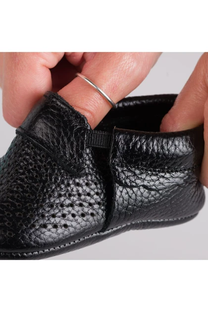 پاپوش بچگانه gossta gossta