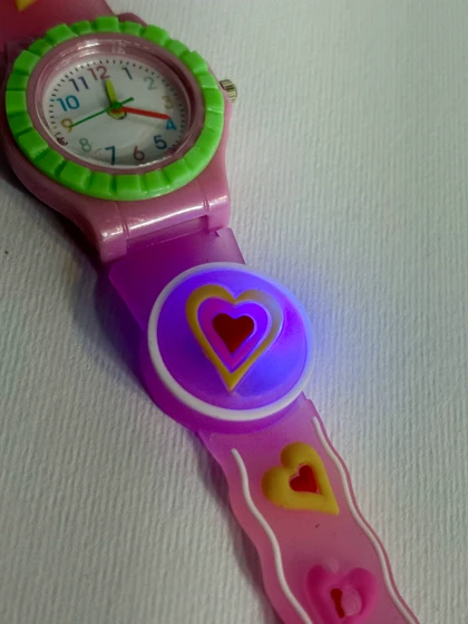 ساعت بچگانه چراغ دار جدید