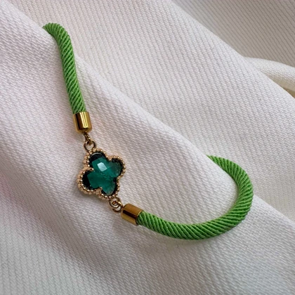 دستبند اسپرت طرح «ونکلیف سبز» (بند طنابی) | نماد شانس و طبیعت