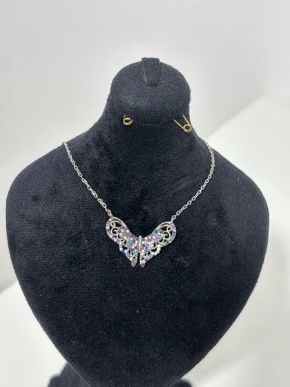 گردنبند نقره زنانه طرح پروانه 974