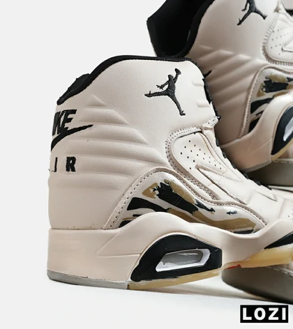 کفش کتانی ساق‌دار مردانه کرم Nike air jordan 6