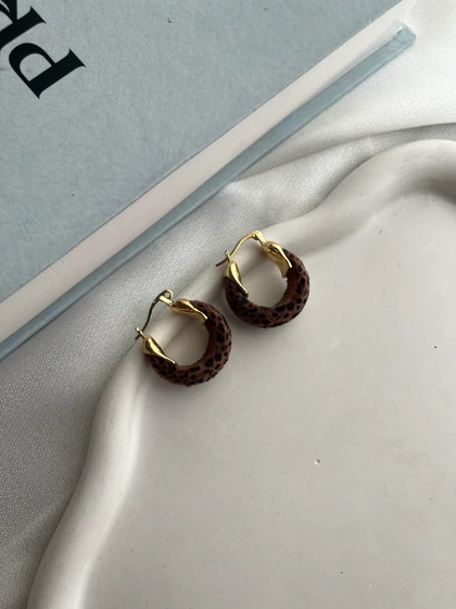 گوشواره پلنگی مخملی