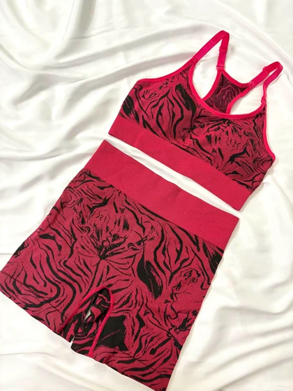 نیم‌تنه و شورتک ورزشی کد 166