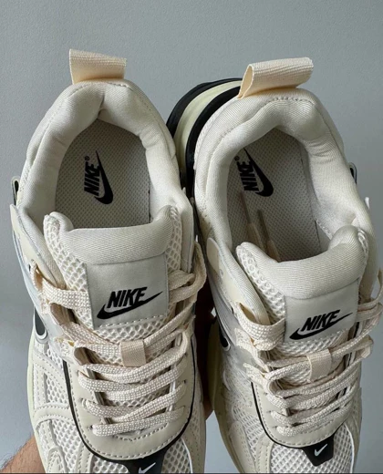 نایک وی تو کی ران Nike v2k run کد 599