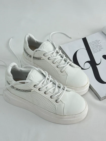 کتانی زنجیری 2001