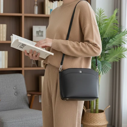 کیف چرم زنانه مدل لتو