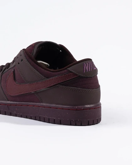 کتانی Nike