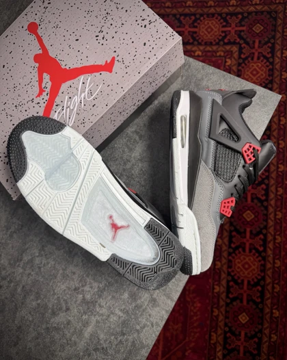 کتانی جردن فور