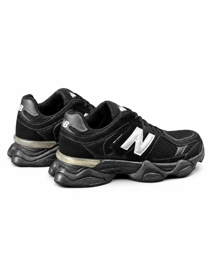 کفش کتانی بزرگ پا مدل نیوبالانس 9060 مشکی دوخت سفید New Balance 9060