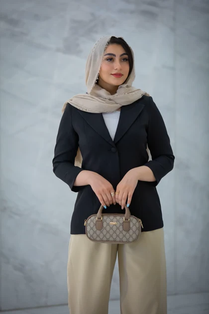 مانتو مازراتی لمه تک دکمه رها