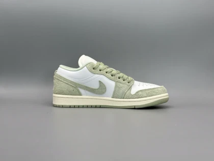 کتانی نایکی جردن1لو سی فوم/Nike Air Jordan1 low