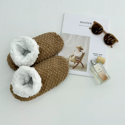 پاپوش طرح پولکی 1007320