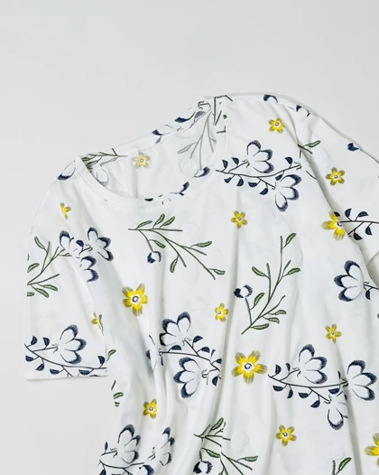 تیشرت مژگان ( سفید گل چاپی ) _ کد محصول 1360
