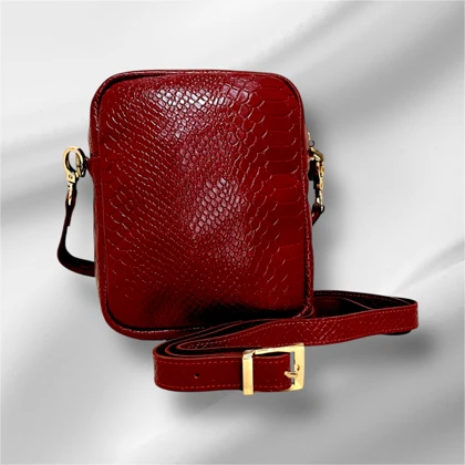 جوان گالری کراس بادی red cross body