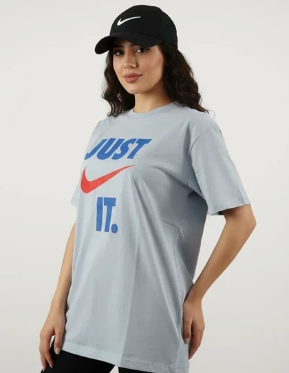 تیشرت اسپرت زنانه نایکی Costa W